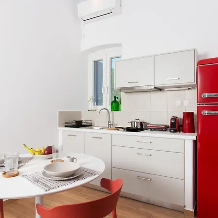 Haroto Apartman Tripití