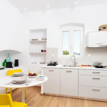 Apartment Haroto *