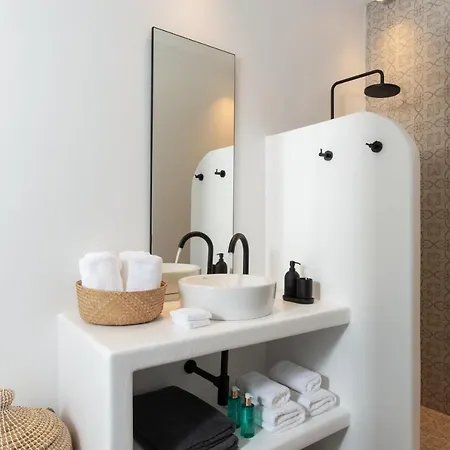 Haroto Apartment