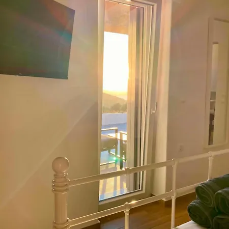 Apartamento Haroto Tripití